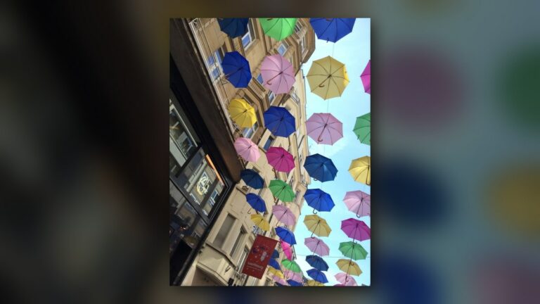 Les parapluies de cher bourg