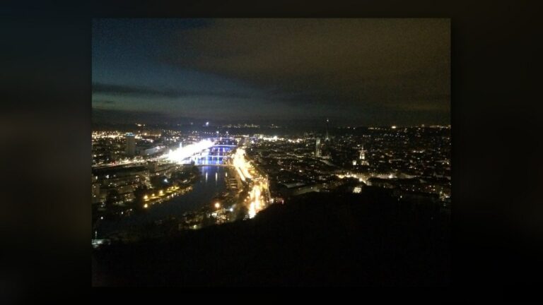 Rouen la nuit