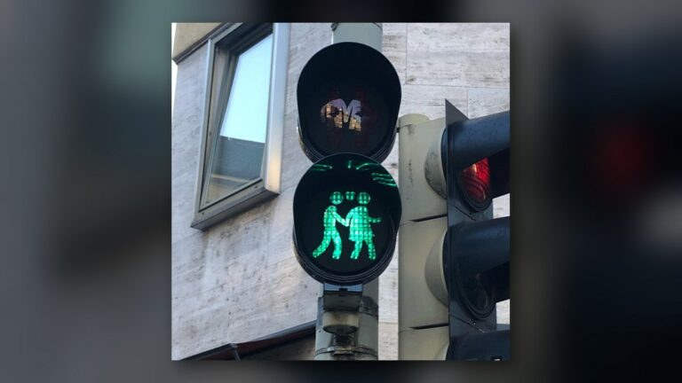 Feu vert pour les amoureux