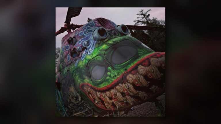 L'hélicoptère monstre
